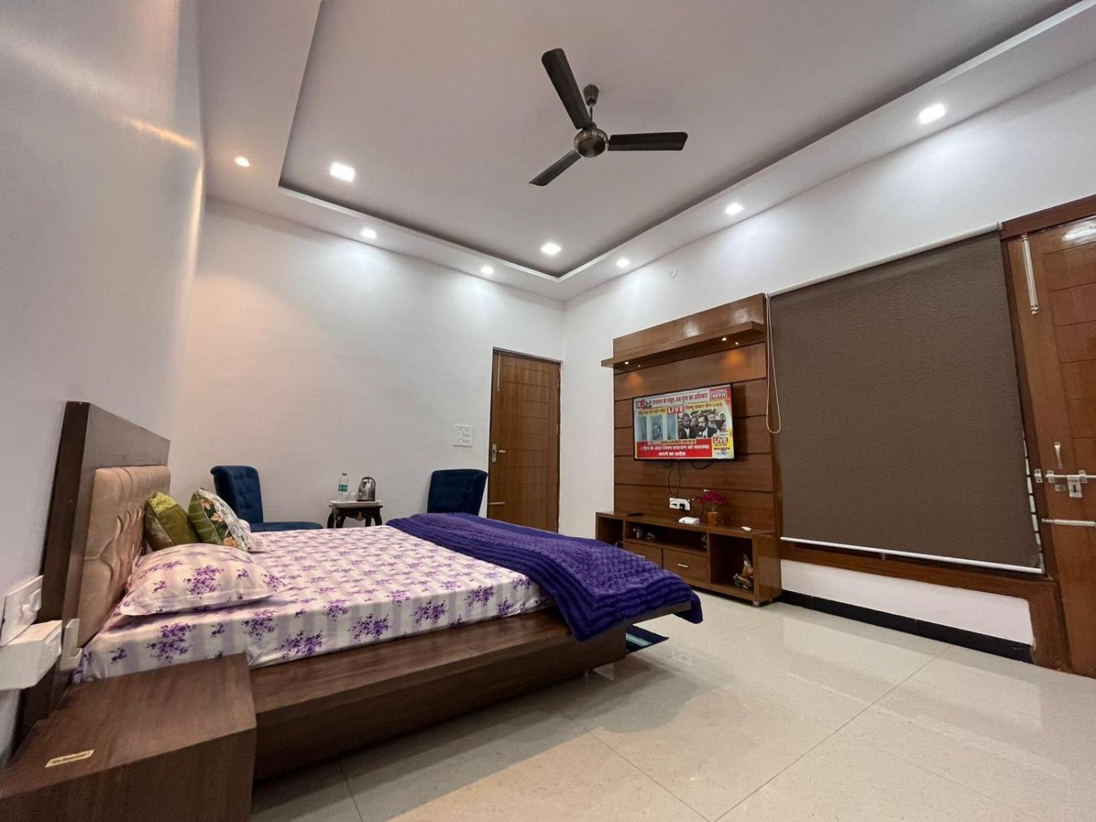 Shreshth Home Stay - Best Family Accommodation - 3Km From Har Ki Pauri, Haridwar, Uttarakhand Экстерьер фото